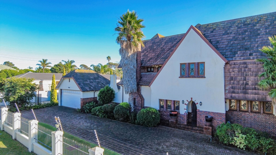 4 Bedroom Property for Sale in Walmer Eastern Cape